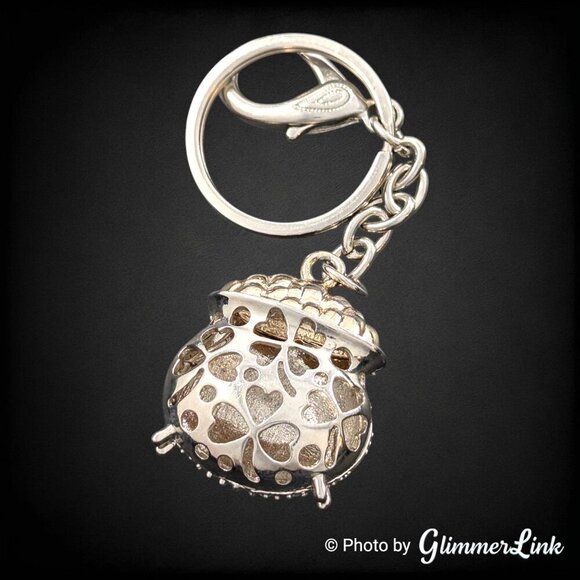 Irish Pot of Gold Shamrock Crystal Silver Tone Key Chain - Picture 5 of 8